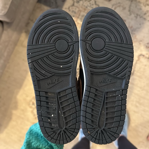 The Coolest Jordan Kids Sneakers - Picture 2 of 3